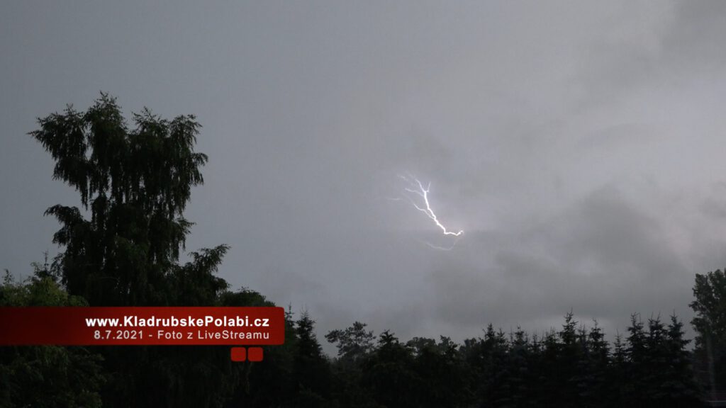LiveStream bouřkového počasí pro web www.KladrubskePolabi.cz...